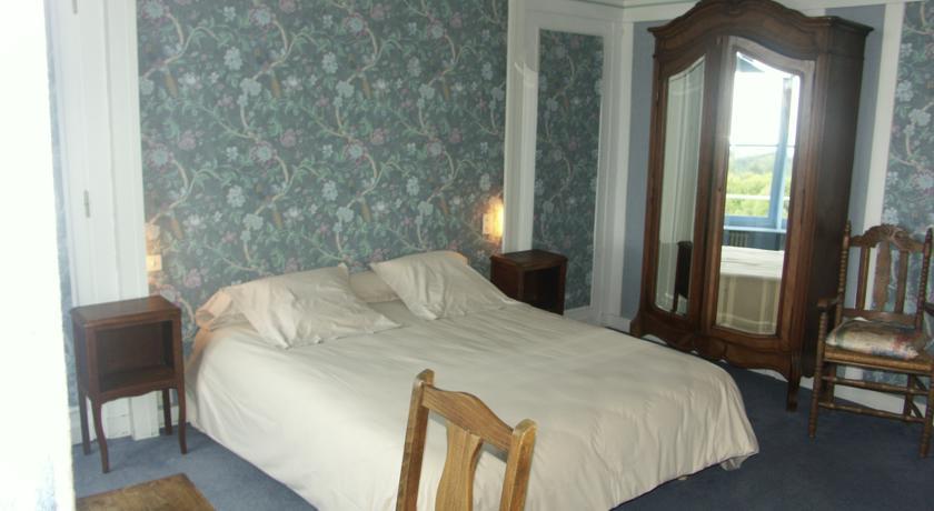 Chateau Le Mialaret Neuvic  Habitación foto