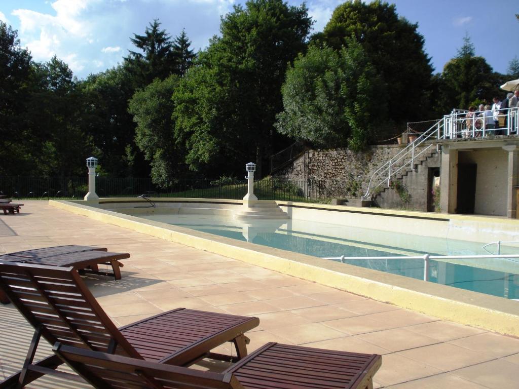 Chateau Le Mialaret Neuvic  Exterior foto